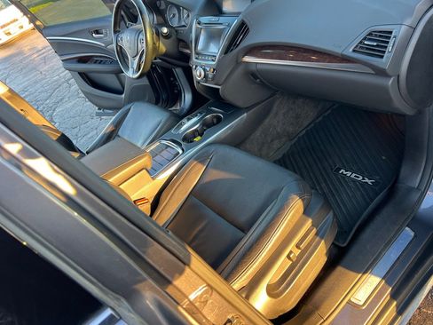 Used 2017 Acura MDX FWD w/ Technology Package image 21