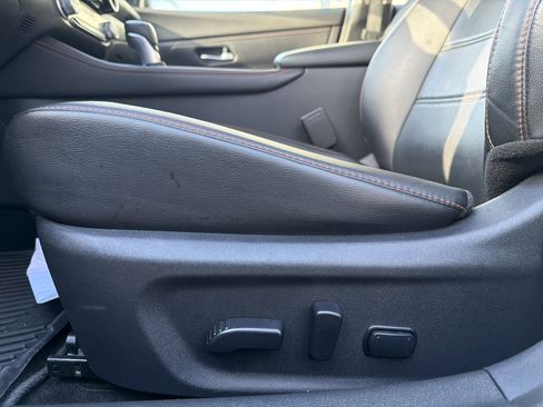 Used 2021 Nissan Sentra SR w/ SR Premium Package image 25