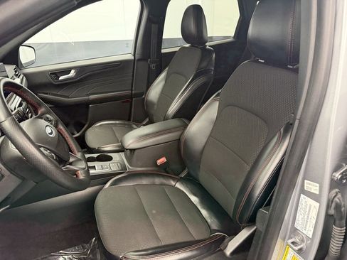 Used 2024 Ford Escape ST-Line image 39