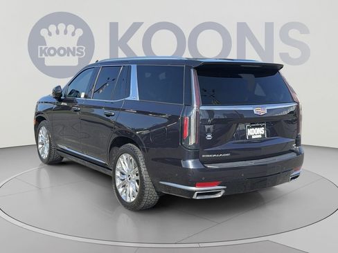 Used 2023 Cadillac Escalade Premium Luxury w/ Performance Package AWD/4WD image 4