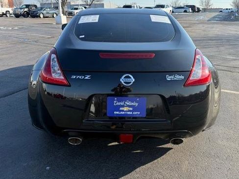 Used 2020 Nissan 370Z Coupe image 5