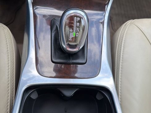 Used 2013 Volvo XC70 T6 image 40