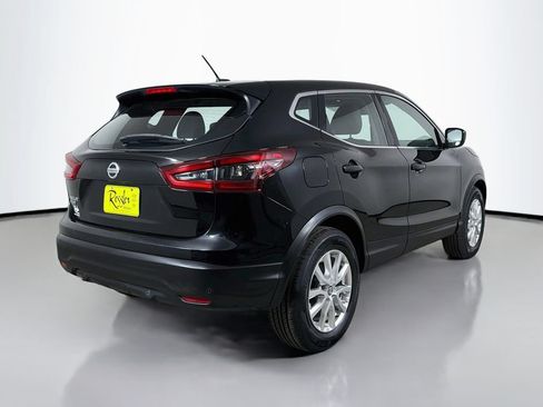 Used 2021 Nissan Rogue Sport S FWD image 6