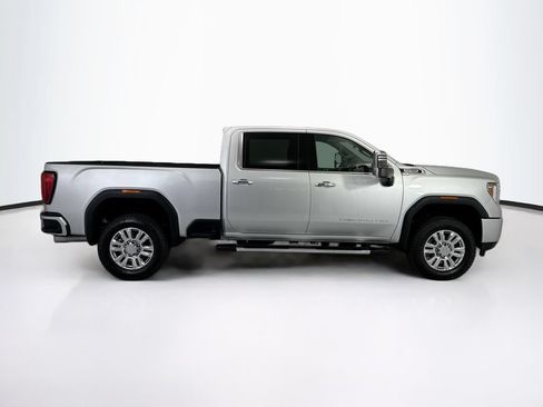 Used 2022 GMC Sierra 2500 Denali AWD/4WD image 4