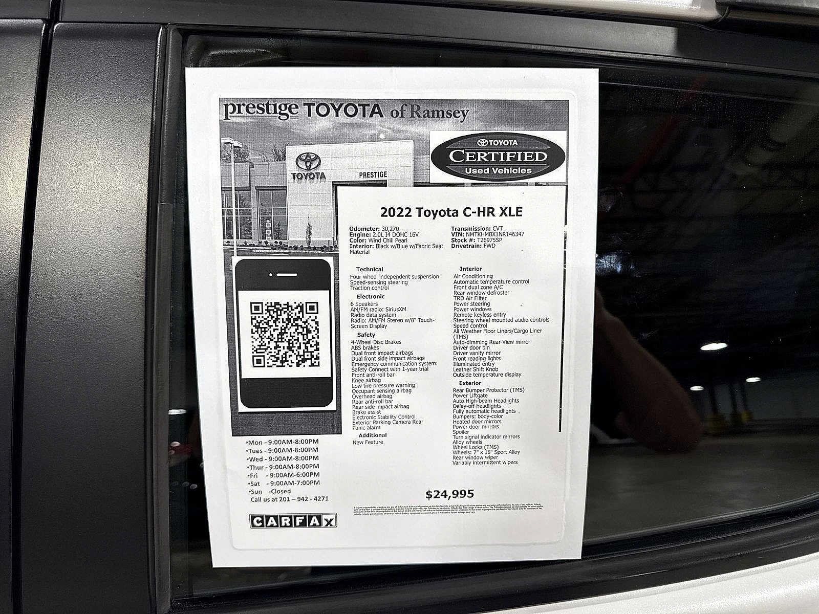 Used 2022 Toyota C-HR XLE FWD image 13