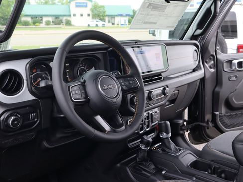 New 2024 Jeep Wrangler Unlimited Sport image 4