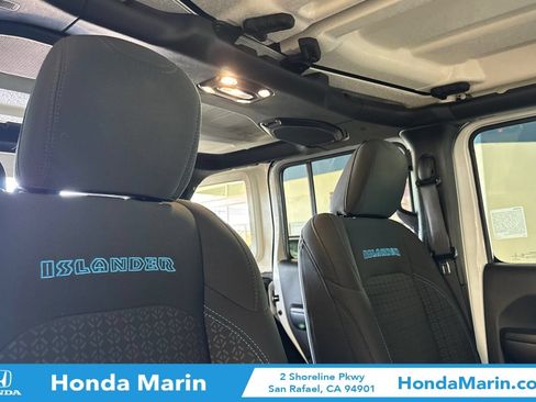 Used 2021 Jeep Wrangler Unlimited Sport AWD/4WD image 21