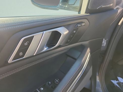 Used 2020 BMW X6 xDrive40i w/ Premium Package image 18