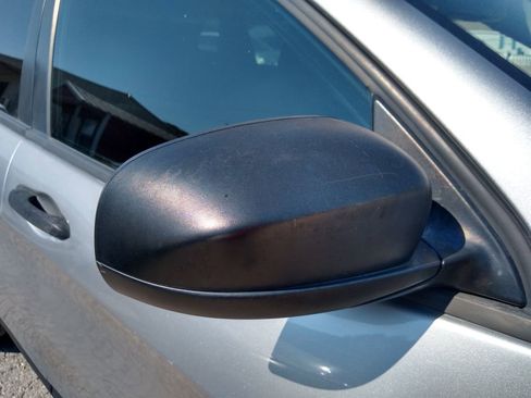 Used 2015 Jeep Cherokee Sport image 7