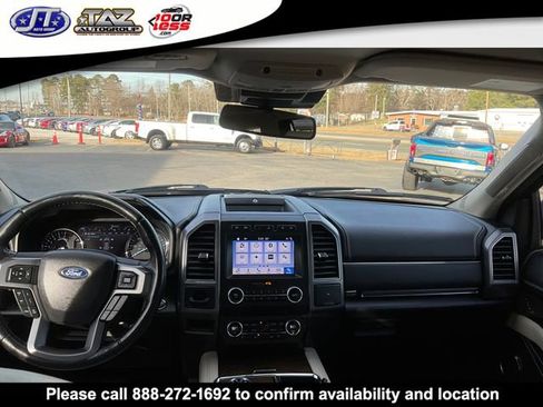 Used 2019 Ford Expedition Platinum image 11