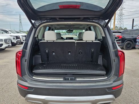 Used 2021 Kia Telluride SX w/ Towing Package AWD/4WD image 4