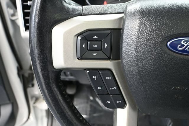Used 2022 Ford F250 Lariat w/ Lariat Ultimate Package AWD/4WD image 21