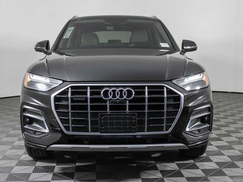 Used 2022 Audi Q5 2.0T Premium Plus w/ Premium Plus Package image 2