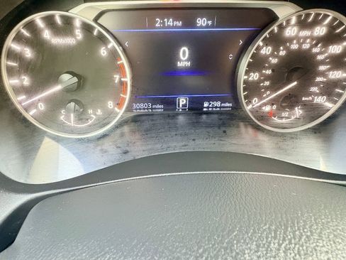 Used 2023 Nissan Altima 2.5 SR FWD image 14