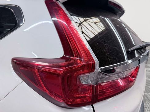 Used 2017 Honda CR-V EX image 12