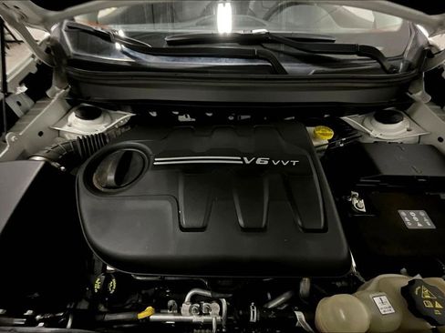 Used 2022 Jeep Cherokee Limited image 30