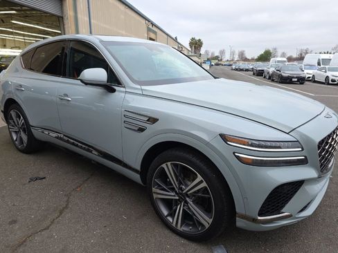 Used 2025 Genesis GV80 3.5T e-SC image 3