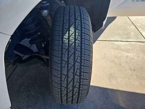 Used 2024 Toyota Tacoma SR5 image 34