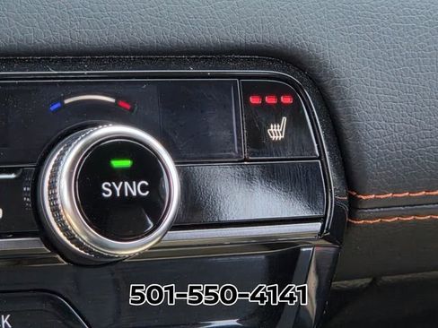Used 2025 Honda Pilot TrailSport image 28