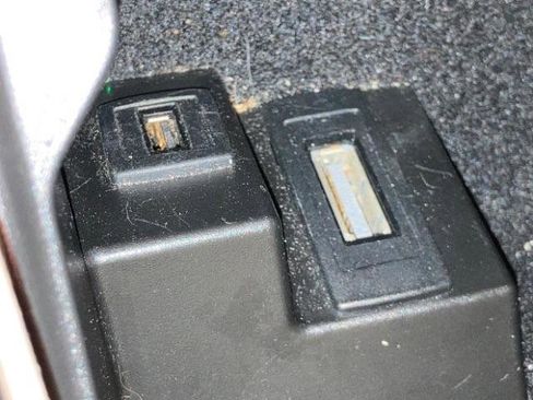 Used 2014 Mercedes-Benz C 300 4MATIC Sedan image 17