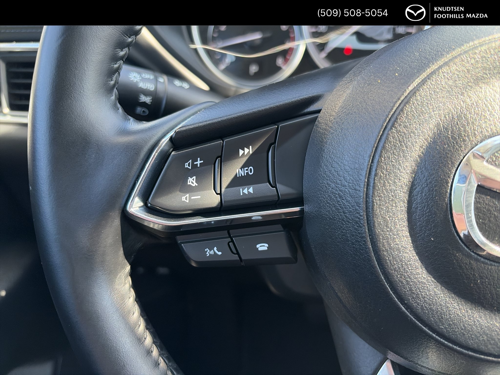 Used 2025 MAZDA CX-5 AWD 2.5 S w/ Select Package image 23