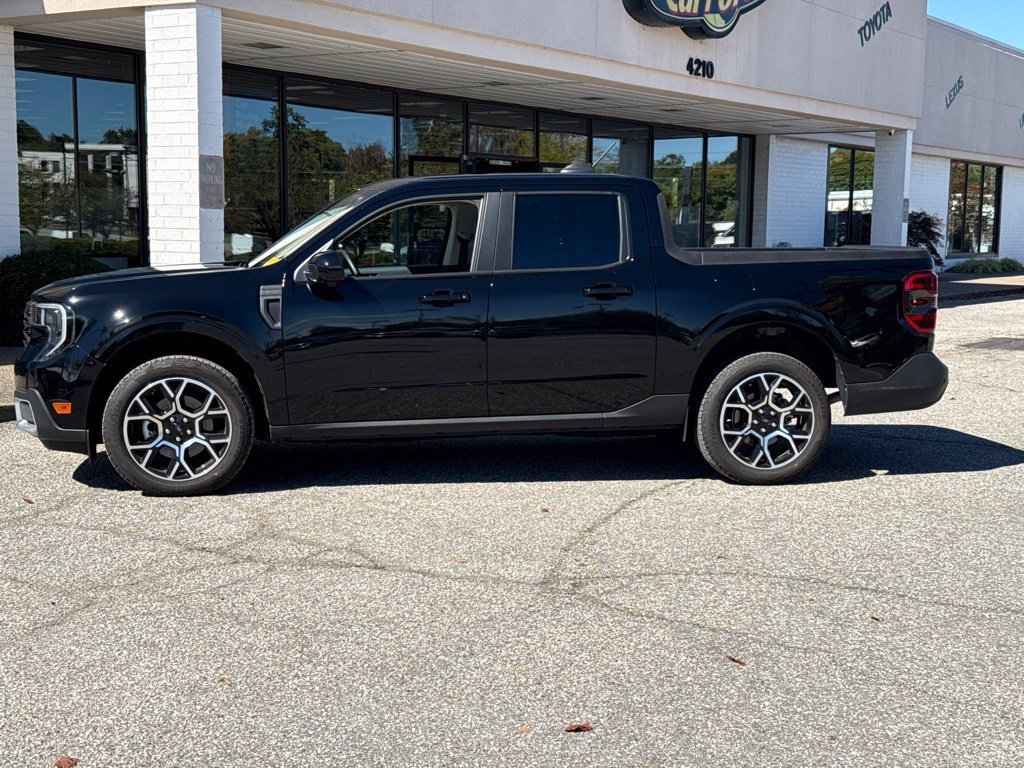 Used 2025 Ford Maverick Lariat AWD/4WD image 7