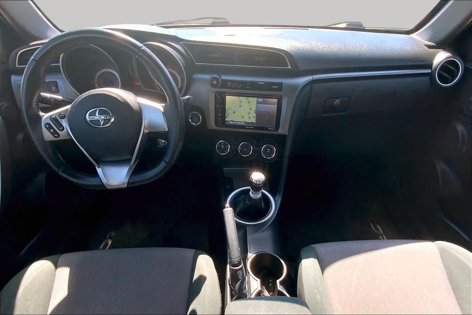Used 2016 Scion tC FWD image 15