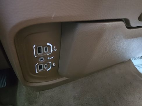 Used 2022 RAM 1500 Laramie image 73