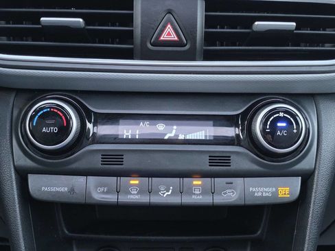 Used 2020 Hyundai Kona Ultimate image 29