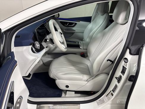 Used 2023 Mercedes-Benz EQE 350+ Sedan image 28