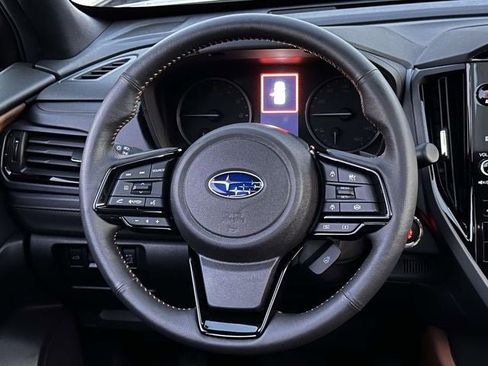 Used 2025 Subaru Forester Touring image 21