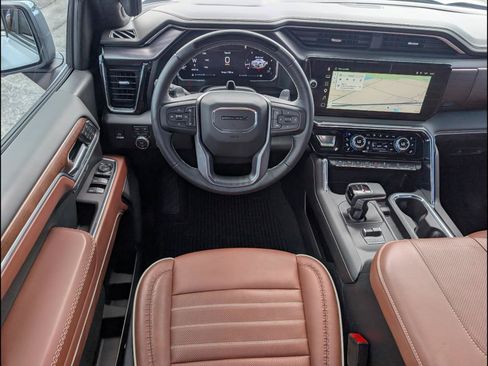 Used 2026 GMC Sierra 1500 Denali Ultimate AWD/4WD image 10