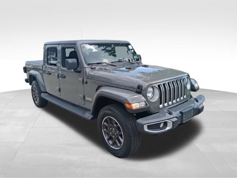 Used 2022 Jeep Gladiator Overland AWD/4WD image 4