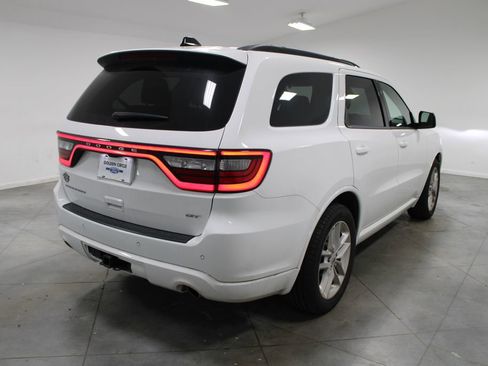 Used 2024 Dodge Durango GT RWD image 9