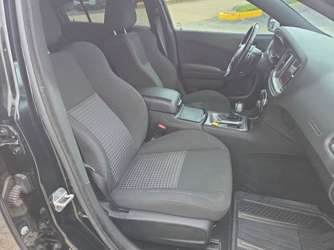 Used 2023 Dodge Charger R/T w/ Blacktop Package RWD image 11