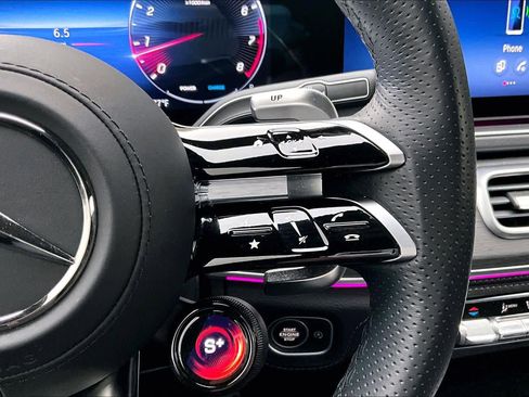 Used 2025 Mercedes-Benz GLE 53 AMG AMG GLE 53 image 24