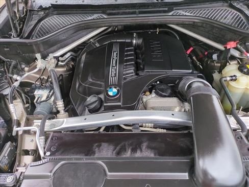 Used 2018 BMW X5 xDrive35i AWD/4WD image 23