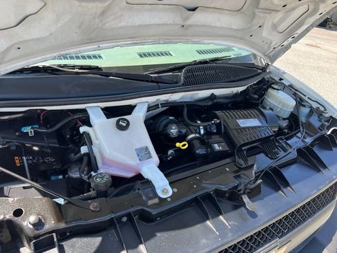 Used 2016 Chevrolet Express 2500 RWD image 26