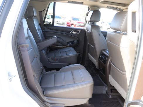 Used 2019 GMC Yukon Denali w/ Denali Ultimate Package AWD/4WD image 32