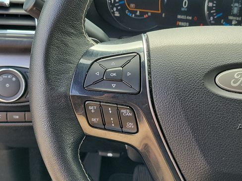 Used 2018 Ford Explorer Platinum AWD/4WD image 23