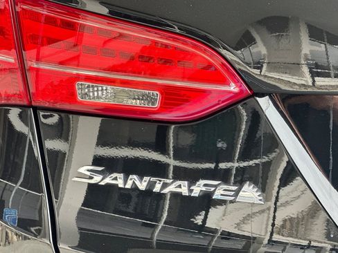 Used 2014 Hyundai Santa Fe Sport 2.0T w/ Technology Package 05 FWD image 28