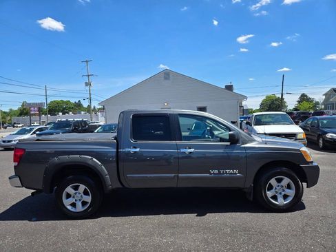 Used 2006 Nissan Titan SE AWD/4WD image 5
