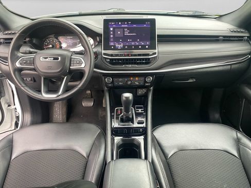 Used 2022 Jeep Compass Latitude w/ Convenience Group AWD/4WD image 14