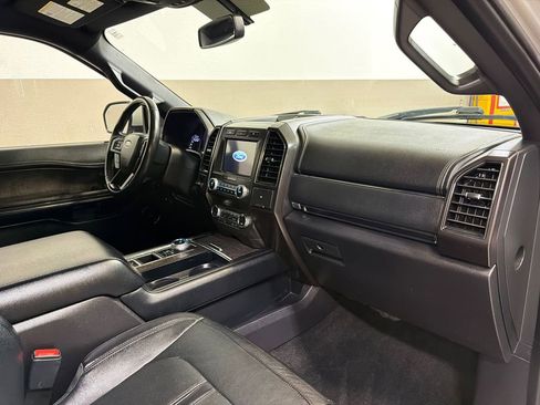 Used 2019 Ford Expedition Max Limited RWD image 42