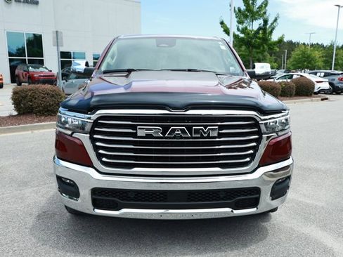Used 2025 RAM 1500 Laramie AWD/4WD image 2
