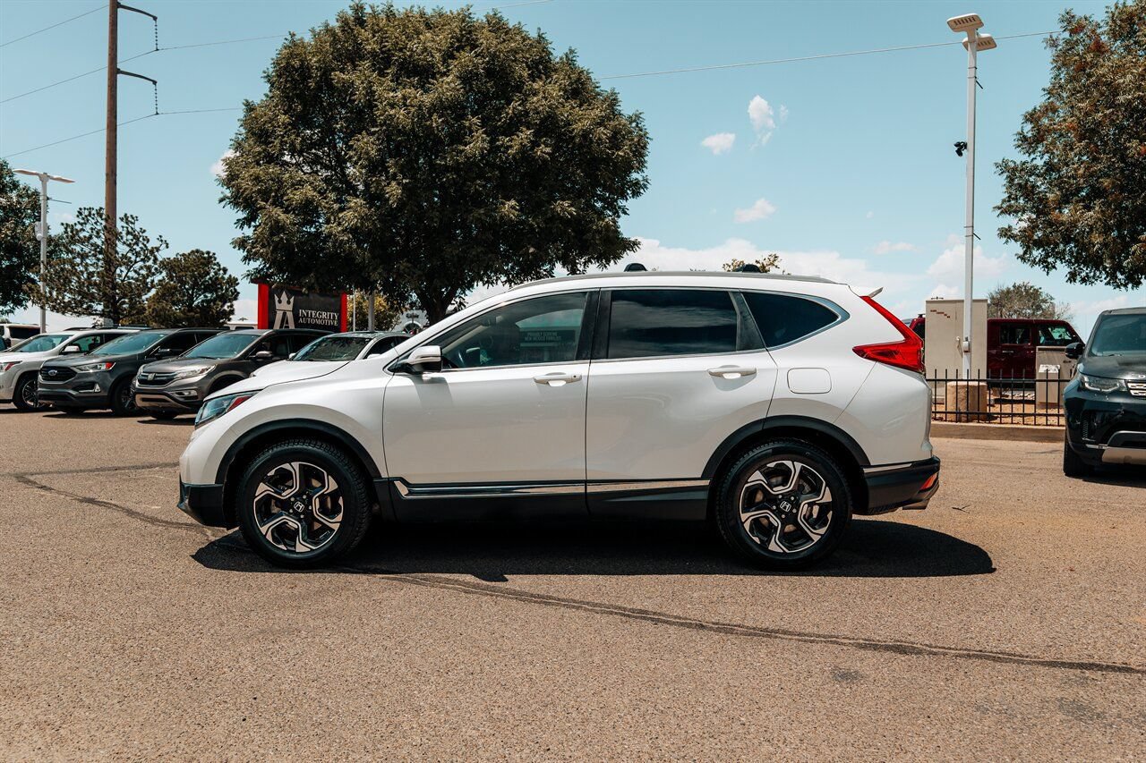 Used 2017 Honda CR-V Touring image 4