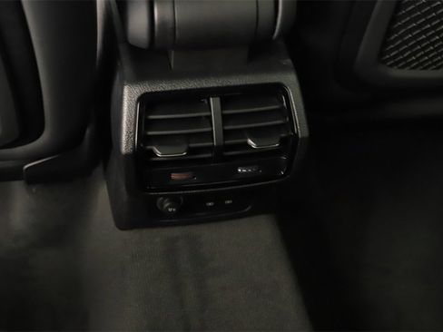 New 2025 Audi Q3 2.0T Premium image 22