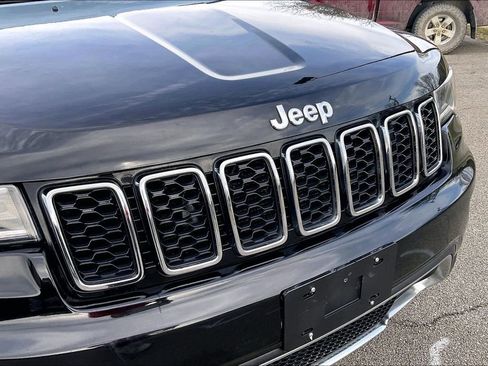 Used 2019 Jeep Grand Cherokee Limited w/ Luxury Group II image 29