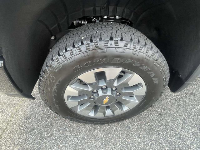 New 2026 Chevrolet Silverado 2500 Custom w/ Custom Value Package AWD/4WD image 9