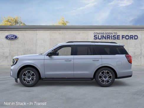 New 2026 Ford Expedition Active RWD image 3